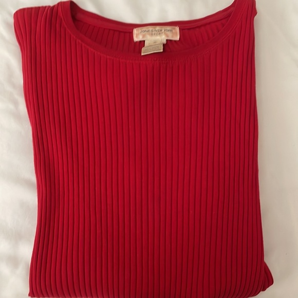 Jones of New York sport womens short sleeve top size S. Red. Good used condition - Picture 6 of 9